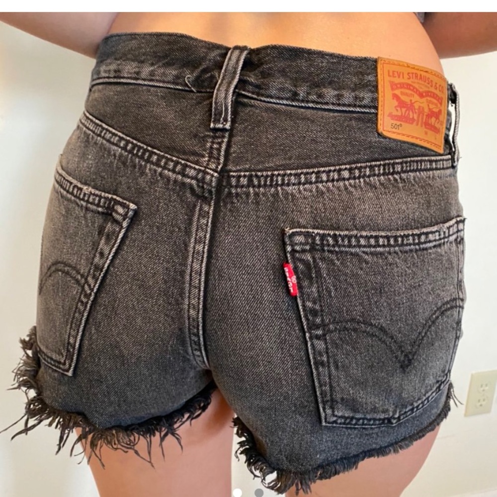 LEVIS SHORTS